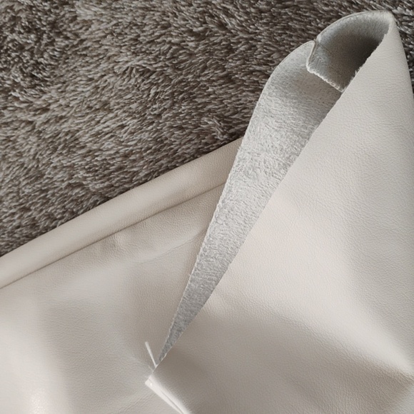 Express NWT Faux Leather Pants Unhemmed - Picture 10 of 11